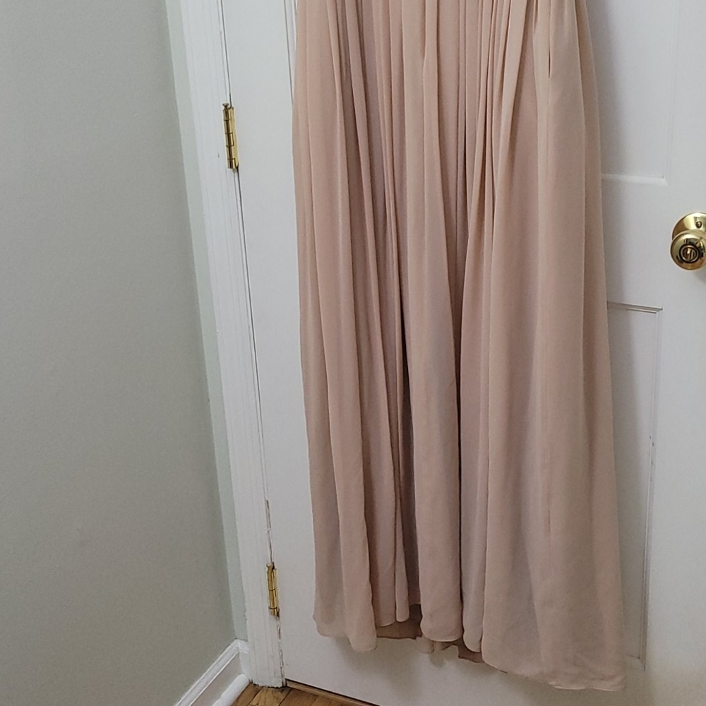 Monique Lhuillier Chiffon Formal Dress - Picture 7 of 8